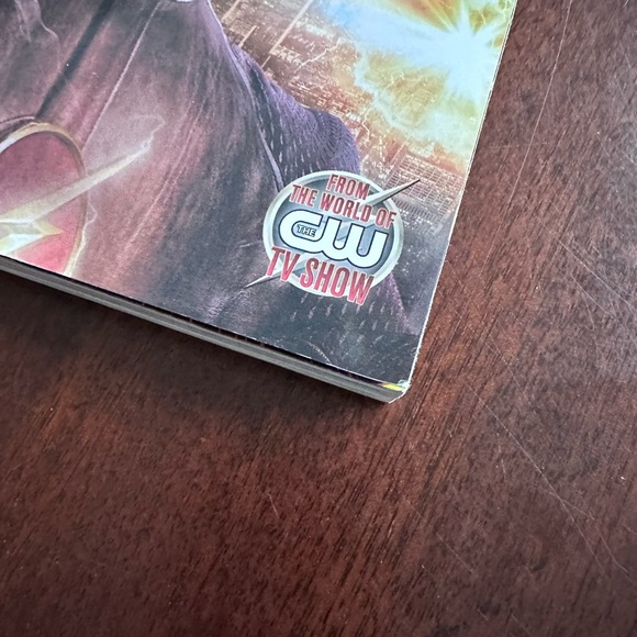 DC Comics The Flash Season Zero Paperpack Comic Book 2015 - Picture 8 of 9